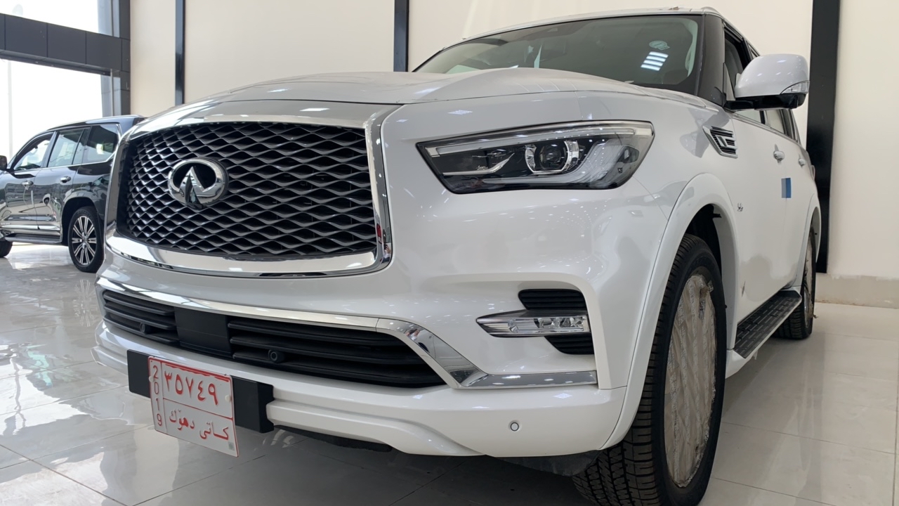 Infiniti QX80